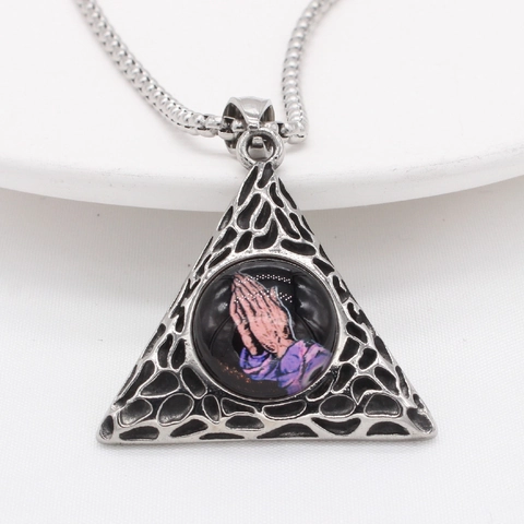 Vintage Stainless Steel Triangle All-Seeing Eye Pendant For Men Gothic Retro Pyramid Praying Hands Pendant Only Without Chain