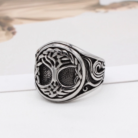 Vintage Tree Of Life Stainless Steel Ring For Men Nordic Viking Celtic Knot Oxidized Silver Color Wide Band Signet Ring Punk Jewelry