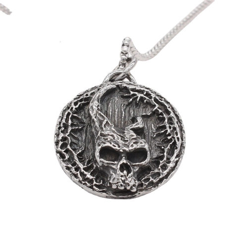 Vintage Gothic Skull Round Plaque Pendant Only Without Chain Titanium Steel Distressed Punk Style Jewelry For Men Boys Gift