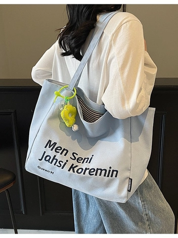 Women Large Capacity Canvas Tote Bag Letter Embroidered Shoulder Bag With Flower Pendant Casual School Shopping Bag