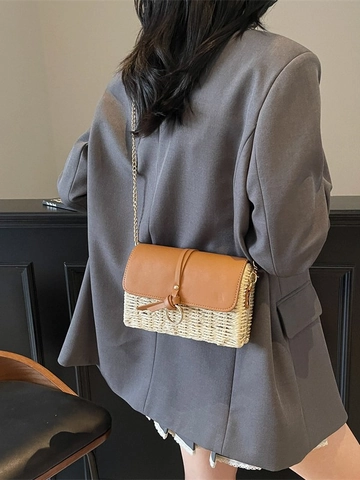 Women Fashion Straw Woven Crossbody Bag With Synthetic Leather Flap Metal Ring Gold Chain Strap For Vacation Beach Daily