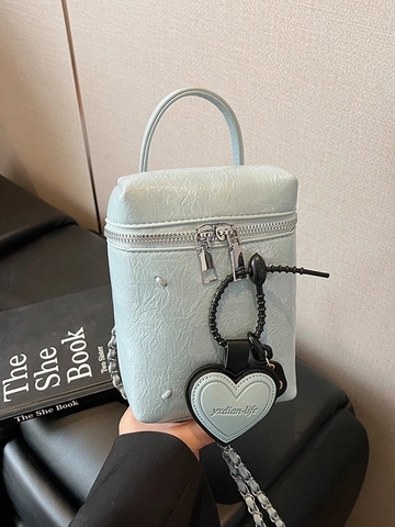Niche Design Pleated PU Leather Bucket Bag For Women Fashion Casual Crossbody Phone Bag With Heart Charm Chain Strap Tote