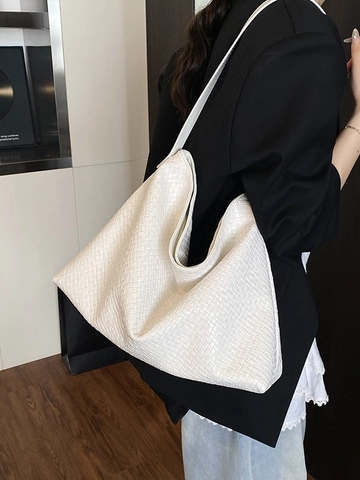Large Capacity Woven PU Leather Shoulder Bag For Women Fashion Tote Hobo Bag With Zipper Closure Soft Minimalist Commuting Handbag