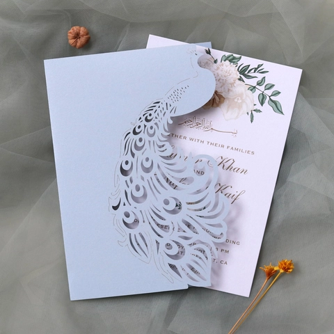 Set di Inviti di Nozze a Forma di Pavone Taglio Laser Con Buste Carta Perlata Inviti Traforati per Banchetto di Matrimonio Festa