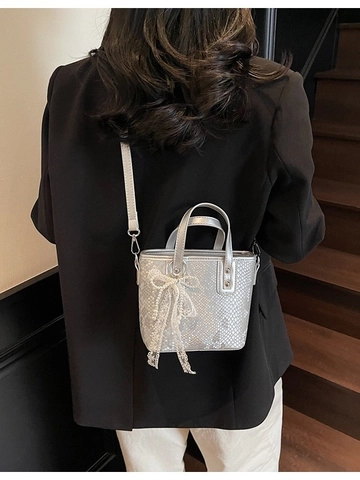 Sac Seau en Cuir PU Motif Serpent Chic pour Femmes Nœud en Dentelle et Perle Pendentif Sac Bandoulière Petit Sac