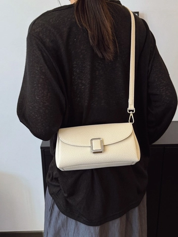 Sac Bandoulière Femme en Cuir PU Grainé Sac Sous le Bras Minimaliste Grain de Litchi Sac à Épaule Avec Boucle en Métal Argenté