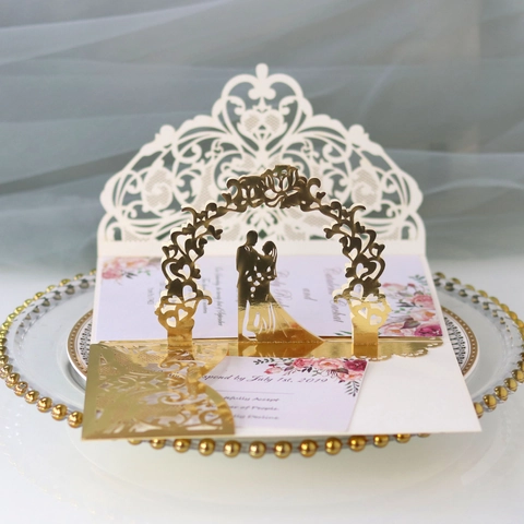 3D Pop-up Hochzeitseinladungskarten Laser Geschnitten Hohl Floral Paar Silhouette Europäische Luxus Ehe Verlobung Grußkarten