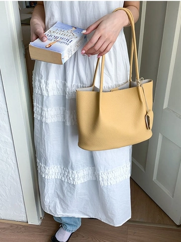 Sac Fourre-tout Femme Grande Capacité Cuir PU Grainé Sac à Épaule Mode Minimaliste Avec Charme Pour Trajet Quotidien