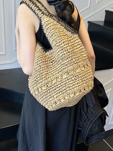 Women Hand-Woven Straw Shoulder Bag Large Capacity Summer Beach Vacation Tote With Contrast Trim Bohemian Style Underarm Bag