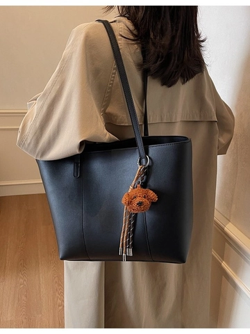 Women Vintage PU Leather Large Capacity Tote Bag High Quality Shoulder Bag With Bear Pendant For Daily Commuting Office University