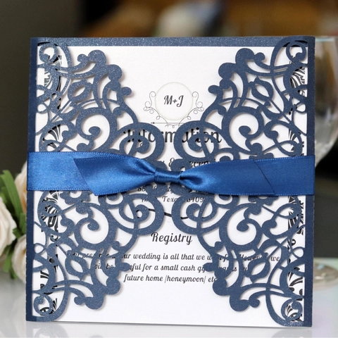 Partecipazione di Nozze Intagliata al Laser Blu Navy Traforata Motivo Floreale Elegante Biglietti d Auguri in Cartoncino Inviti per Feste