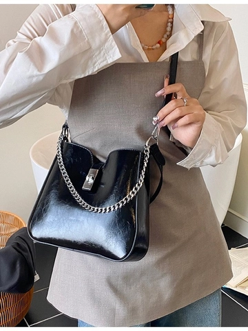Bolso de Cubo de Cuero PU para Mujer Bolso Bandolera Minimalista Con Cadena de Metal y Decoración de Cierre Elegante Color Sólido