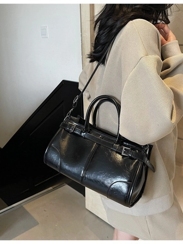 Women Fashion Glossy PU Leather Shoulder Bag Large Capacity Tote Commuter Underarm Bag With Zipper Closure Solid Color Pillow Bag