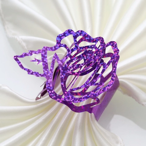 Elegante Rose Blume Hohl Papier Serviettenringe Laser Geschnitten Serviettenhalter Für Hochzeit Bankett Valentinstag Abendessen Tisch Dekoration