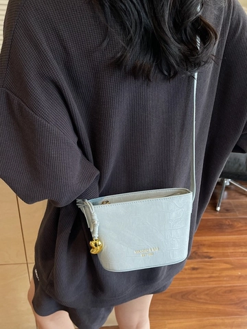 Dames Mini Krokodillenpatroon Emmer Tas Eenvoudige PU Leer Crossbody Tas Met Hart Metalen Hanger Enkele Schoudertas Dagelijks