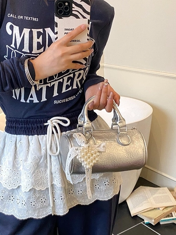 Vintage PU Leather Cylindrical Crossbody Bag For Women Retro Wrinkled Barrel Handbag With Artificial Pearl Heart Charm And Lace Bow