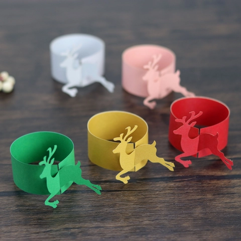 Ronds de Serviette en Papier Renne de Noël Découpe Laser Évidée Design Élan Support de Serviette pour Décoration de Table de Fête