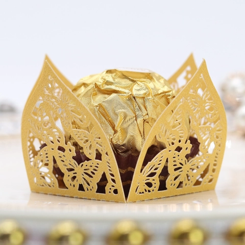 Laser Cut Butterfly Chocolate Wrapper Pearlescent Paper Candy Box For Wedding Party Favor Table Decoration