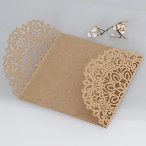 Elegant Laser Cut Wedding Invitation Shell European Palace Style Mandala Lace Hollowed Out Kraft Pearlescent Paper Card