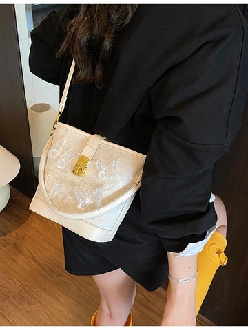 Bolso Bombonera para Mujer con Bordado de Mariposa y Encaje Cuero PU Elegante Bolso de Mano Pequeño con Cierre Metálico