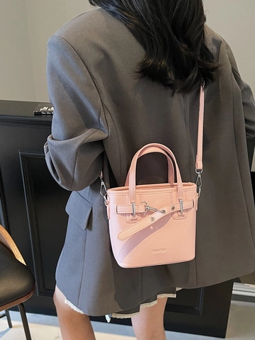 Women Vintage PU Leather Lychee Pattern Bucket Bag Retro Small Crossbody Handbag With Decorative Belt And Silver Buckle