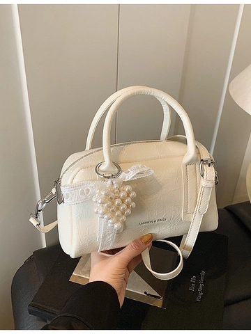 Sac Bandoulière Boston en Cuir PU Vintage pour Femmes Avec Pendentif Cœur en Perle Artificielle Nœud en Dentelle Sac à Main