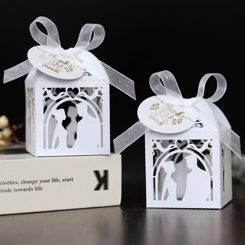 Laser Cut Wedding Favor Box Pearl Paper Hollow Candy Gift Box With Ribbon And Thank You Tag For Valentine Party Supplies