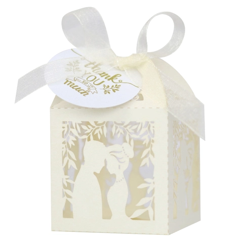 Laser Cut Wedding Candy Box Pearl Paper Couple Silhouette Gift Favor Box With Ribbon And Thank You Tag Party Decoration