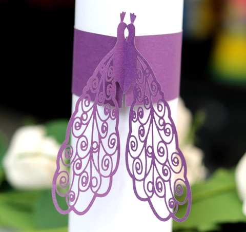 Ronds de Serviette Paon en Papier Perlé Découpé au Laser Boucles Décoratives de Table pour Mariage Banquet Fête Dîner Décor
