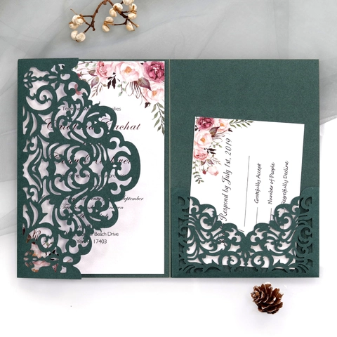Inviti di Nozze Tagliati al Laser Carte con Motivo Floreale in Carta Perlata con Buste Fogli Interni e Carte RSVP