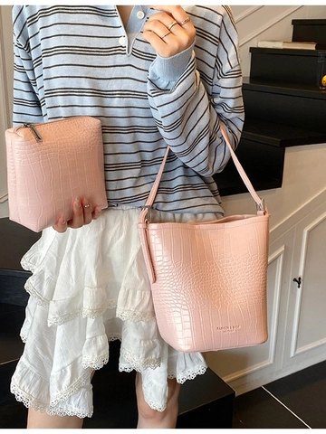 Sac Seau en Cuir PU à Motif Crocodile pour Femmes Grande Capacité Sac à Bandoulière Décontracté avec Sangle Réglable