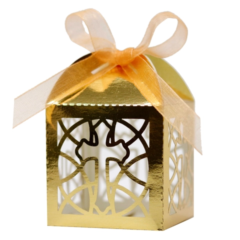 Laser Cut Cross Hollow Candy Boxes With Ribbon Pearl Paper Reflective Mirror Silver Gold Favor Box For Wedding Baptism Party
