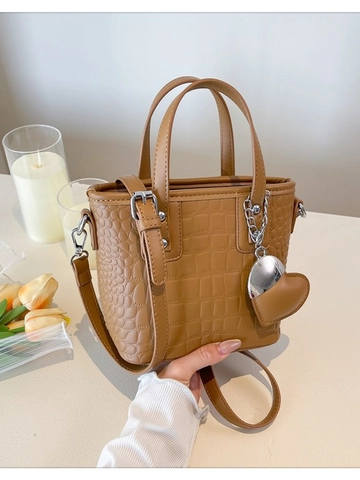 Sac Seau à Motif Crocodile pour Femmes en Cuir PU Sac à Main Chic avec Charme de Cœur Sac à Bandoulière Design de Niche