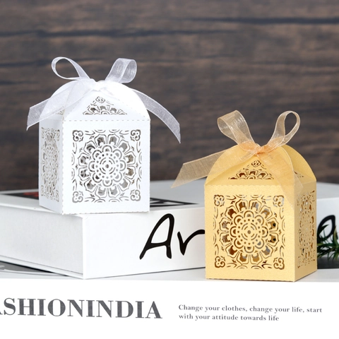 Laser Cut Wedding Favor Box Mandala Hollow Candy Box Pearlescent Paper Gift Box With Ribbon For Party Guest Supplies
