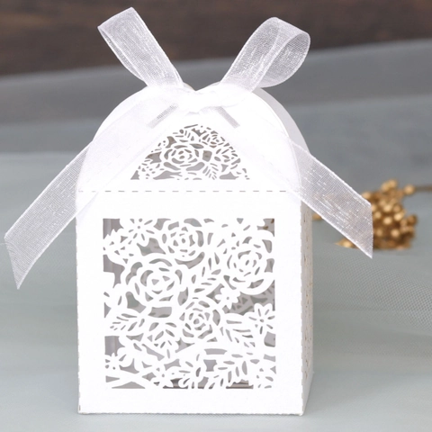 Caja de Recuerdos de Boda con Corte Láser de Rosa con Cinta Elegante Caja de Papel Hueca para Dulces y Regalos para Fiesta