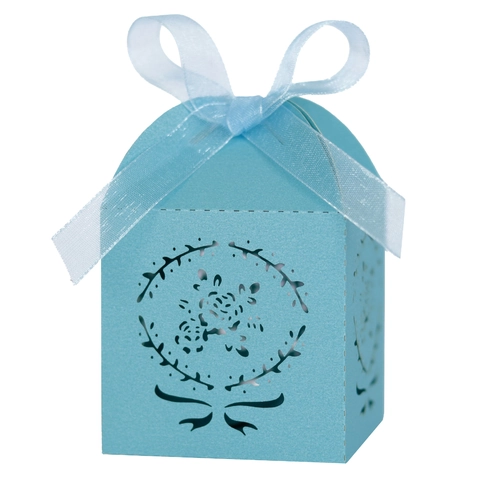 Laser Cut Rose Flower Hollow Candy Boxes With Ribbon Elegant Pearlescent Paper Gift Box For Wedding Party Valentine Day