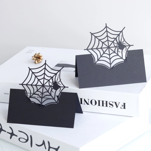 Halloween Spider Web Hollow Paper Place Cards 3D Laser Cut Black Cardstock Table Seat Cards For Party Banquet Decoration
