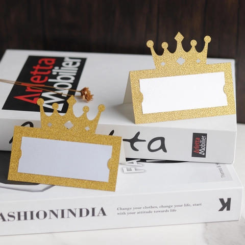 Glitter Gold Crown Place Cards For Wedding Party Table Decoration Foldable Laser Cut Name Cards For Banquet Events