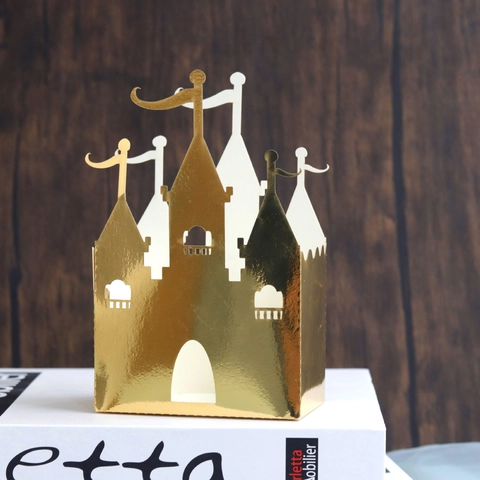 Mirror Gold Castle Shape Laser Cut Hollow Candy Boxes For Wedding Party Fairy Tale Theme Gift Packaging Paper Boxes