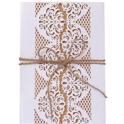 Elegantes Invitaciones de Boda de Corte Láser Estilo Europeo Papel Kraft Interior Con Cuerda de Cáñamo Encaje Floral