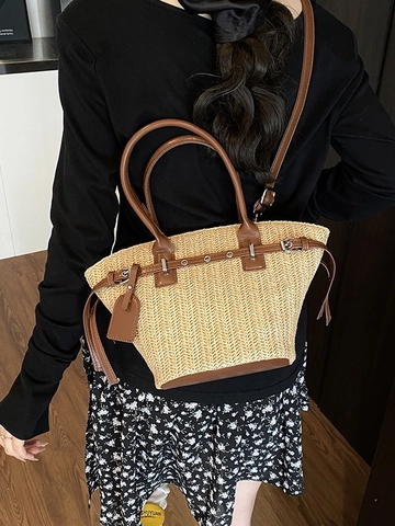 Sac Fourre-tout d'Été en Paille Tissée pour Femmes avec Épissage en Cuir PU Sac à Bandoulière de Plage avec Oeillets Métalliques