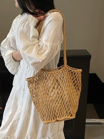 Handmade Hollow Out Rough Thread Woven Tote Bag Large Capacity Crochet Shoulder Bag Summer Vacation Beach Bag For Women