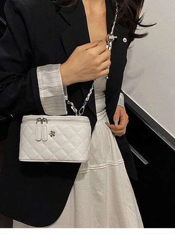 Elegant Women Quilted PU Leather Bucket Bag Rhombic Pattern Chain Strap Crossbody Bag Small Vanity Case Handbag With Flower Decor