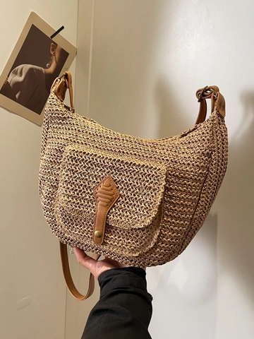 Women Large Woven Straw Crossbody Bag Summer Beach Vacation Shoulder Bag With Leather Strap Handwoven Dumpling Bag For Travel