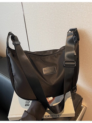 Women Casual Nylon Hobo Crossbody Bag Large Capacity Waterproof Half Moon Shoulder Bag Wide Strap Commuting Utility Bag