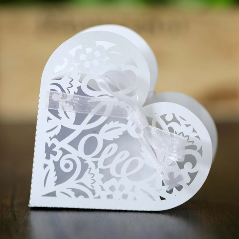 Heart Shaped Hollow Love Laser Cut Candy Box Floral Pearlescent Paper Gift Box With Ribbon For Wedding Valentine Day