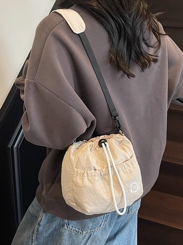 Women Lightweight Nylon Drawstring Bucket Bag Cute Cat Embroidery Crossbody Shoulder Bag Casual Commuting Travel Handbag