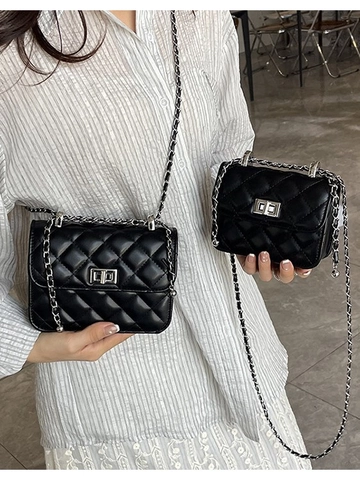 Women Quilted Crossbody Bag Elegant PU Leather Rhombus Chain Shoulder Bag With Metal Turn Lock Trendy Small Square Purse