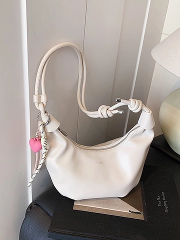 Bolso de Hombro Minimalista de Cuero PU Creciente para Mujer Bolso Hobo Casual Con Correa Anudada Colgante Corazón Versátil