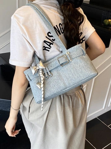 Damen Stilvolle PU Leder Unterarmtasche Denim Textur Große Kapazität Umhängetasche Mit Schleife Herz Anhänger Pendler Handtasche